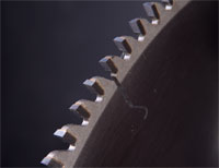Производим дисковые пилы с твердосплавными зубьями диаметром от 120 до 1250 мм